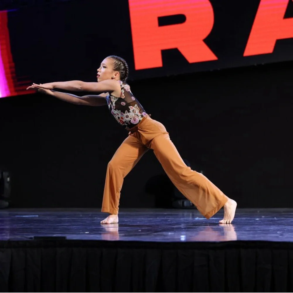 Custom Solo Contemporary Costume flower and copper mesh Size 10 - Picture 7 of 16